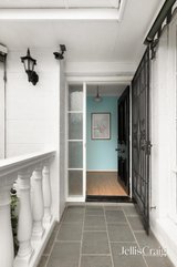 https://images.listonce.com.au/custom/160x/listings/2488-camberwell-road-camberwell-vic-3124/886/01928886_img_12.jpg?jWGCacmak24