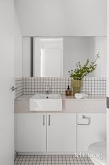 https://images.listonce.com.au/custom/160x/listings/249-edward-street-brunswick-east-vic-3057/122/01908122_img_11.jpg?k1sWOhqwpfU