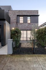 https://images.listonce.com.au/custom/160x/listings/249-edward-street-brunswick-east-vic-3057/122/01908122_img_17.jpg?CIba6p5H2Eg