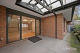 https://images.listonce.com.au/custom/160x/listings/249-grosvenor-walk-lilydale-vic-3140/004/01938004_img_11.jpg?037vb4NQCmg