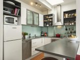 https://images.listonce.com.au/custom/160x/listings/249-stanley-street-west-melbourne-vic-3003/581/00391581_img_03.jpg?fSbIkh12E2Y