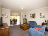 https://images.listonce.com.au/custom/160x/listings/2495-elgar-road-mont-albert-north-vic-3129/064/01685064_img_02.jpg?pqPqaf_8Xl4