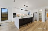 https://images.listonce.com.au/custom/160x/listings/24a-albert-street-mount-waverley-vic-3149/513/01909513_img_04.jpg?9OHXK_oaS7I