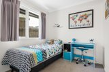 https://images.listonce.com.au/custom/160x/listings/24a-longfellow-avenue-mooroolbark-vic-3138/968/01608968_img_08.jpg?I1PcFZXePY8