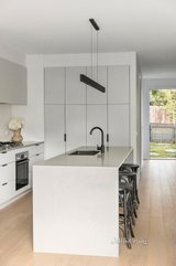 https://images.listonce.com.au/custom/160x/listings/24b-linton-street-moorabbin-vic-3189/556/01494556_img_06.jpg?txInOGIWj_w