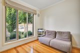 https://images.listonce.com.au/custom/160x/listings/24c-diosma-drive-glen-waverley-vic-3150/371/01159371_img_08.jpg?gIQt475kCLI