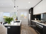 https://images.listonce.com.au/custom/160x/listings/25-7-glendale-avenue-templestowe-vic-3106/587/00983587_img_04.jpg?gmS8AfZcGyg