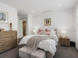 https://images.listonce.com.au/custom/160x/listings/25-7-glendale-avenue-templestowe-vic-3106/587/00983587_img_07.jpg?ouIoci5LMs8