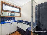 https://images.listonce.com.au/custom/160x/listings/25-alexandra-road-lilydale-vic-3140/887/01525887_img_11.jpg?WaSwPCLWkhM