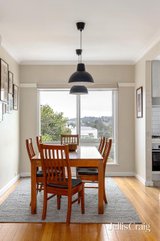 https://images.listonce.com.au/custom/160x/listings/25-alfreda-avenue-rosanna-vic-3084/743/01933743_img_05.jpg?sy1e0GF_XSI