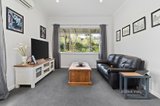 https://images.listonce.com.au/custom/160x/listings/25-alwyn-street-croydon-vic-3136/876/01595876_img_02.jpg?QbCWNIpea0U