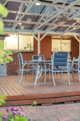 https://images.listonce.com.au/custom/160x/listings/25-aminya-crescent-yallambie-vic-3085/262/00848262_img_12.jpg?KviotElnis4