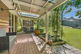 https://images.listonce.com.au/custom/160x/listings/25-anne-road-woodend-vic-3442/120/00561120_img_08.jpg?v2PudkDhnI8