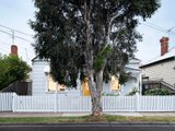 https://images.listonce.com.au/custom/160x/listings/25-armadale-street-thornbury-vic-3071/900/00982900_img_20.jpg?yVvcB-KbSNs