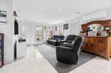 https://images.listonce.com.au/custom/160x/listings/25-ashwood-gardens-mitchell-park-vic-3355/613/01859613_img_03.jpg?YWUocqjTZ-I