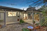 https://images.listonce.com.au/custom/160x/listings/25-aurum-crescent-ringwood-north-vic-3134/363/00310363_img_09.jpg?nEnNPoNw4k0