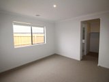https://images.listonce.com.au/custom/160x/listings/25-badminton-court-marshall-vic-3216/357/01700357_img_06.jpg?RMwoXw-fiK4