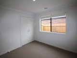 https://images.listonce.com.au/custom/160x/listings/25-badminton-court-marshall-vic-3216/357/01700357_img_08.jpg?fcR69d-WdXg