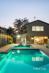 https://images.listonce.com.au/custom/160x/listings/25-beaver-street-box-hill-south-vic-3128/926/01891926_img_17.jpg?BqGLefFZA0Y