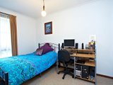 https://images.listonce.com.au/custom/160x/listings/25-bedford-road-ringwood-vic-3134/235/00620235_img_04.jpg?vHYpXP93FUE