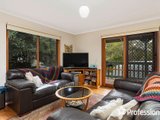 https://images.listonce.com.au/custom/160x/listings/25-belair-close-seville-vic-3139/461/01526461_img_04.jpg?G48_QjjWDs8