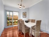 https://images.listonce.com.au/custom/160x/listings/25-blackshaws-road-newport-vic-3015/061/01203061_img_07.jpg?-r7x05v4H2A