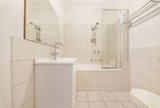 https://images.listonce.com.au/custom/160x/listings/25-bossington-street-oakleigh-south-vic-3167/539/01702539_img_04.jpg?lv7SFT5nFdU