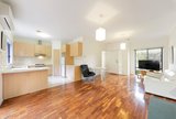 https://images.listonce.com.au/custom/160x/listings/25-bossington-street-oakleigh-south-vic-3167/539/01702539_img_10.jpg?dahN2YW142s