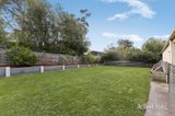 https://images.listonce.com.au/custom/160x/listings/25-boyana-crescent-croydon-vic-3136/210/01985210_img_10.jpg?td7uKHo_6O8