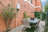 https://images.listonce.com.au/custom/160x/listings/25-burgess-street-hawthorn-vic-3122/689/01568689_img_05.jpg?hYQCMnQ1xQE