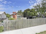 https://images.listonce.com.au/custom/160x/listings/25-camden-road-newtown-vic-3220/904/01698904_img_01.jpg?_u4hbKJQqNI