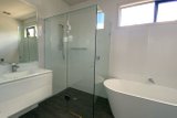 https://images.listonce.com.au/custom/160x/listings/25-carroll-crescent-glen-iris-vic-3146/933/01934933_img_08.jpg?KGApdzc-5Ro