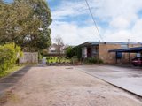 https://images.listonce.com.au/custom/160x/listings/25-cavehill-road-lilydale-vic-3140/604/01524604_img_02.jpg?kuzlBeHlxzU