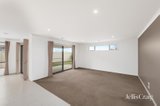 https://images.listonce.com.au/custom/160x/listings/25-chifley-drive-delacombe-vic-3356/261/01831261_img_10.jpg?UAsjMUC_1_E
