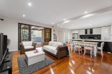 https://images.listonce.com.au/custom/160x/listings/25-cinnabar-avenue-mount-waverley-vic-3149/032/01643032_img_07.jpg?1oAFQ9Ps-7I