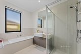 https://images.listonce.com.au/custom/160x/listings/25-cinnabar-avenue-mount-waverley-vic-3149/032/01643032_img_12.jpg?l9EuiGHFM0Y