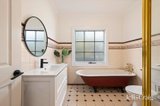 https://images.listonce.com.au/custom/160x/listings/25-corbetts-road-launching-place-vic-3139/853/01799853_img_15.jpg?IAQLj5Rwjog