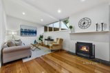 https://images.listonce.com.au/custom/160x/listings/25-creek-road-mitcham-vic-3132/704/01136704_img_03.jpg?DDhZ9NNwie4