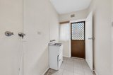 https://images.listonce.com.au/custom/160x/listings/25-curtis-avenue-mount-waverley-vic-3149/527/01816527_img_09.jpg?OQVifno8QB0