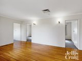 https://images.listonce.com.au/custom/160x/listings/25-de-havilland-avenue-strathmore-heights-vic-3041/673/01574673_img_09.jpg?Mti02YfQPu8