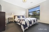 https://images.listonce.com.au/custom/160x/listings/25-deakin-drive-delacombe-vic-3356/216/01884216_img_03.jpg?LxBO2SLtYNI