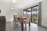 https://images.listonce.com.au/custom/160x/listings/25-deakin-drive-delacombe-vic-3356/422/01723422_img_12.jpg?e1DGm5N_H50