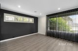 https://images.listonce.com.au/custom/160x/listings/25-delfin-crescent-greensborough-vic-3088/222/01847222_img_11.jpg?DXI5KeMB2ls