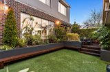 https://images.listonce.com.au/custom/160x/listings/25-dickens-street-moonee-ponds-vic-3039/104/01550104_img_14.jpg?Myr6MnLL52A