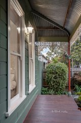 https://images.listonce.com.au/custom/160x/listings/25-donald-street-brunswick-vic-3056/130/01124130_img_14.jpg?Jhs3vskzskU