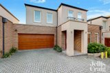 https://images.listonce.com.au/custom/160x/listings/25-dunure-court-balwyn-vic-3103/833/01701833_img_01.jpg?TUYZGeRopZc