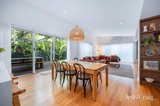 https://images.listonce.com.au/custom/160x/listings/25-durham-street-newington-vic-3350/157/01985157_img_04.jpg?d70JvEeFKn0