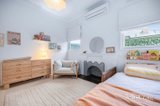 https://images.listonce.com.au/custom/160x/listings/25-durham-street-newington-vic-3350/157/01985157_img_12.jpg?zyKKHtxBca8