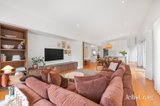 https://images.listonce.com.au/custom/160x/listings/25-durham-street-newington-vic-3350/157/01985157_img_19.jpg?WheJOY4ikxQ