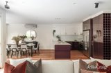 https://images.listonce.com.au/custom/160x/listings/25-elm-place-prahran-vic-3181/990/01769990_img_04.jpg?5bxgGDX-r_o